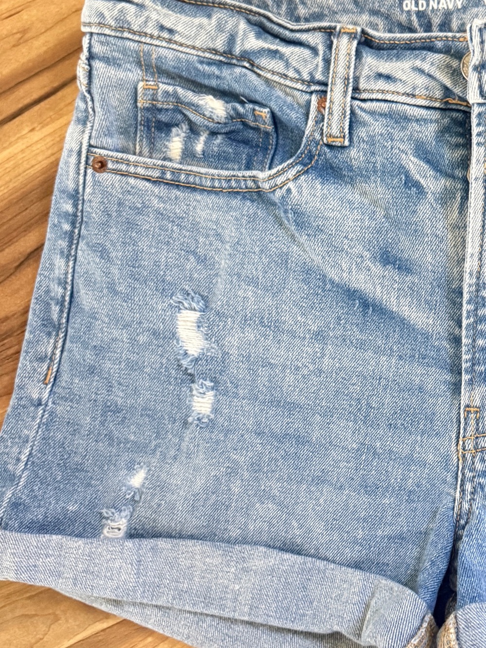 Old Navy High-Rise O. G. Straight Jean Shorts (Size 12) - Picture 4 of 4